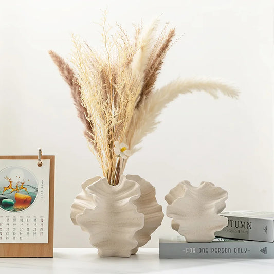 Ceramic Coral Vase Nordic Art Beige Matte Container for Flower Pampas Grass Living Room Tabletop Centerpieces Decoration